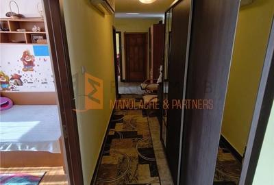 Apartament cu 3 camere decomandat în Crâng - 2