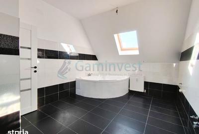 Apartament cu 3 camere în Cantemir