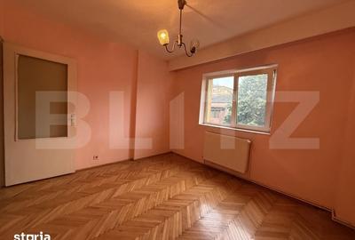 Apartament cu 3 camere în Micro 16 - 2