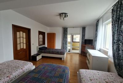 Apartament cu 3 camere în Central - 8