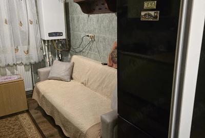 Apartament cu 2 camere semidecomandat în Inel II