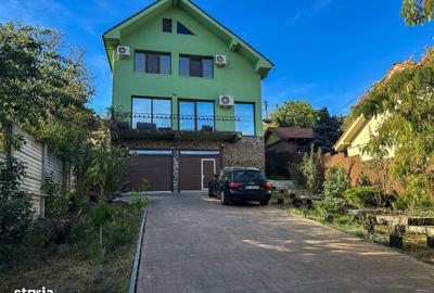 Casă cu 4 camere cu Teren 1219 Mp în Sud