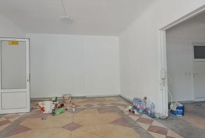 Casă cu 4 camere în Alexandriei