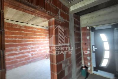 Duplex cu 5 camere cu Canalizare în Becicherecu Mic - 6