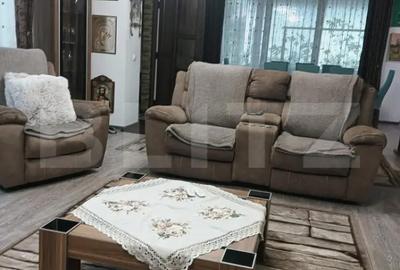 Casă cu 5 camere cu Teren 1280 Mp în Central - 8
