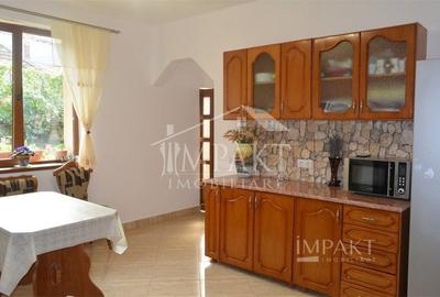 Casă individuală cu 5 camere cu Canalizare în Zorilor - 2