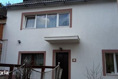 Casă cu 3 camere cu Teren 44 Mp în Central - 7