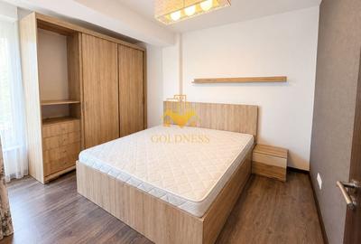 Apartament cu 3 camere decomandat, mobilat în Central