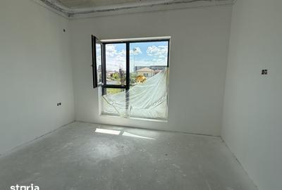 Casă cu 5 camere cu Teren 330 Mp în Central - 2