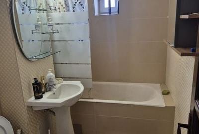 Apartament cu 3 camere decomandat în Gării