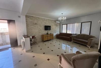 Casă individuală cu 4 camere cu Teren 315 Mp în Central