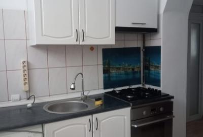Casă cu 2 camere cu Canalizare în Central - 2