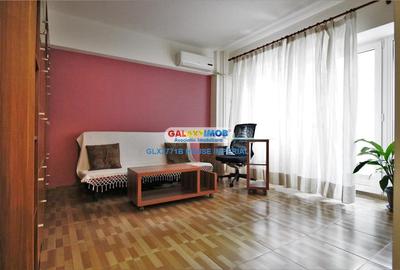 Garsonieră decomandată, mobilată în Batistei
