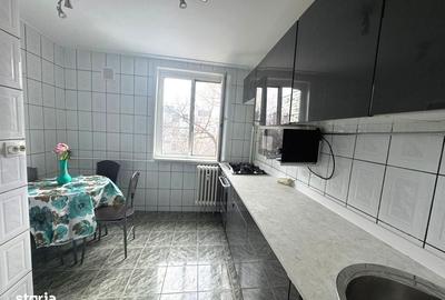 Apartament cu 3 camere decomandat, mobilat în Drumul Taberei - 13