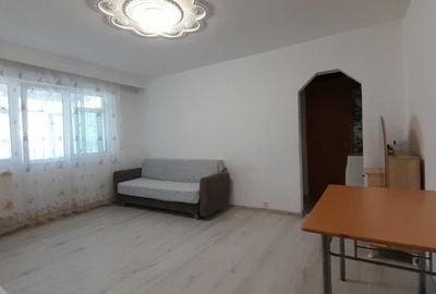 Apartament cu 2 camere semidecomandat în Alecu Russo