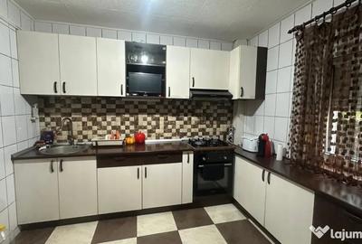 Apartament cu 2 camere decomandat în Decebal