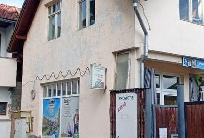 Casă cu 2 camere în Central