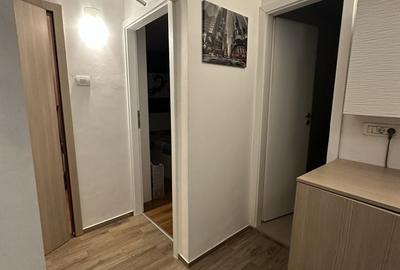 Apartament cu 2 camere decomandat în Aviației