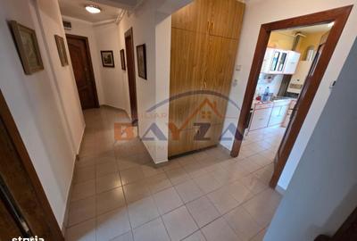 Apartament cu 3 camere decomandat în Traian - 13