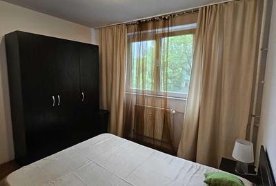 Apartament cu 2 camere decomandat în Drumul Taberei