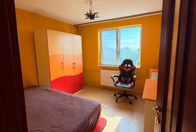 Apartament cu 3 camere în Calea Aradului