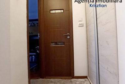 Apartament cu 2 camere semidecomandat în Micro 16
