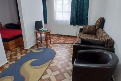 Apartament cu 2 camere în Apărătorii Patriei