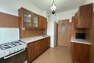 Apartament cu 3 camere decomandat în Ultracentral