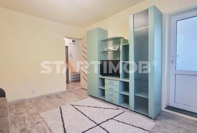 Garsonieră decomandată în Noua