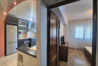 Apartament cu 2 camere în Centrul Civic