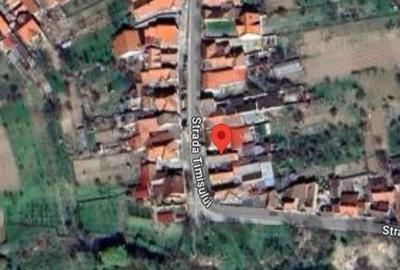 Casă cu 2 camere cu Teren 952 Mp în Central - 3