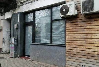 Spațiu comercial, de 27 mp, în Central
