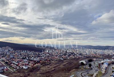 Apartament cu 4 camere semidecomandat în Zorilor