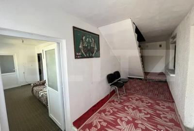 Casă cu 5 camere cu Teren 750 Mp în Central - 3