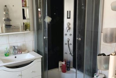 Casă cu Teren 1218 Mp în Valea Cânepii