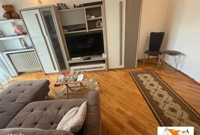 Apartament cu 2 camere în Cetate