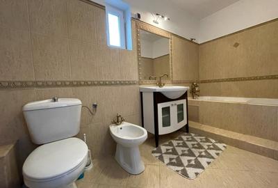 Duplex cu 4 camere cu Garaj în Florești - 9