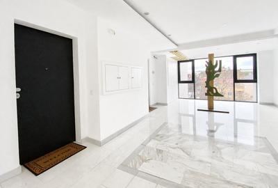 Apartament cu 3 camere decomandat, mobilat în Floreasca