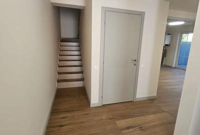 Duplex cu 4 camere cu Canalizare în Nord-Est - 3