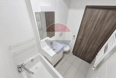 Apartament cu 3 camere decomandat în Sălaj
