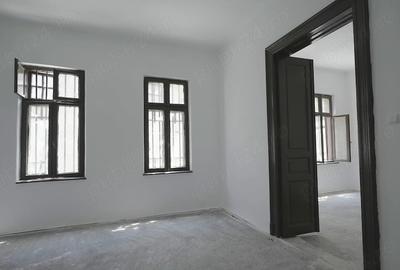 Casă cu 3 camere cu Teren 220 Mp în Parcul Carol - 5