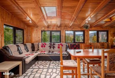 Spațiu comercial, de 600 mp, în Trăisteni