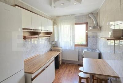 Apartament cu 3 camere decomandat în Micro 40