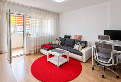 Apartament cu 2 camere decomandat, mobilat în Central