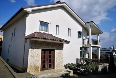Casă individuală cu 4 camere cu Canalizare în Grigorescu - 9