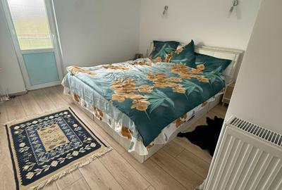 Casă cu 4 camere cu Teren 640 Mp în Prunaru - 1