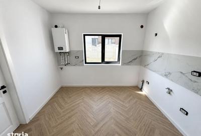 Casă cu 4 camere cu Teren 225 Mp în Bucium - 11
