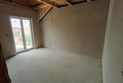 Duplex cu 4 camere cu Canalizare în Sânandrei - 10