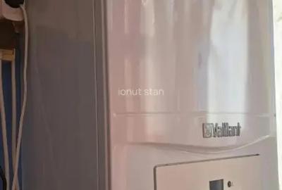 Apartament cu 2 camere decomandat, mobilat în Poarta 6