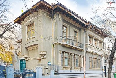 Casă individuală cu 22 camere cu Canalizare în Armeneasca - 1